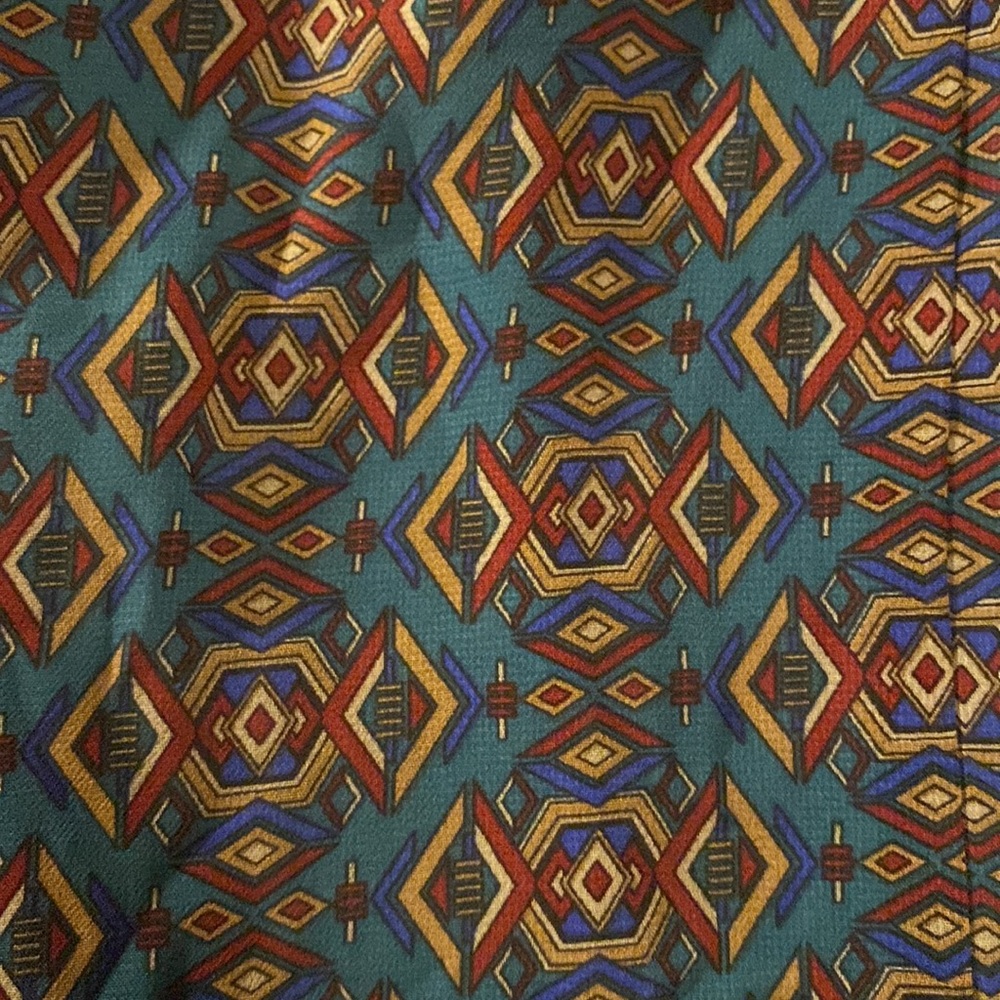 2 lularoe Lola skirts - Picture 3 of 6